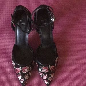 White House Black Market Aurora shoe